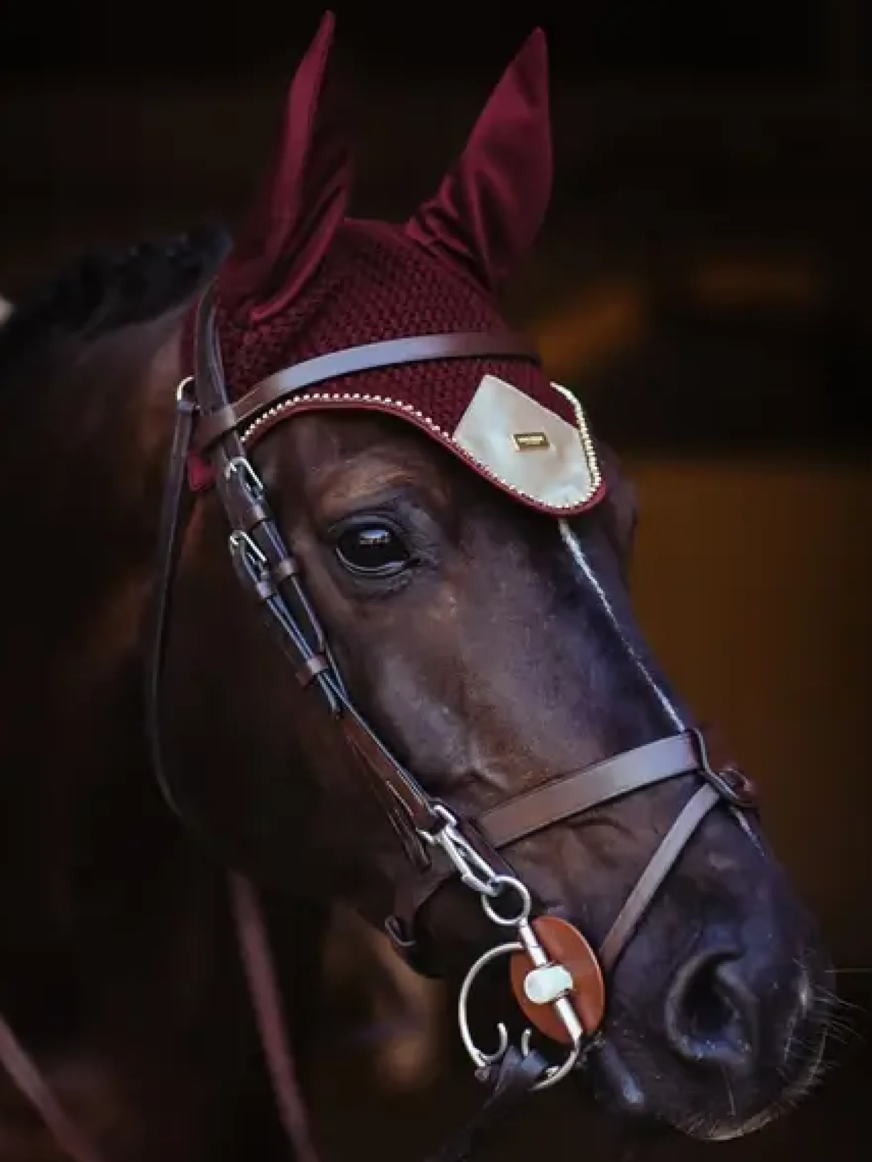 Fliegenhaube Crystal Merlot Gold, Fliegenmütze, Fliegenohren