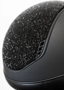 Reithelm Classic 2.0 Shadowmatt, Top Ultra Fine Rocks, Trim + Blason Matt Black