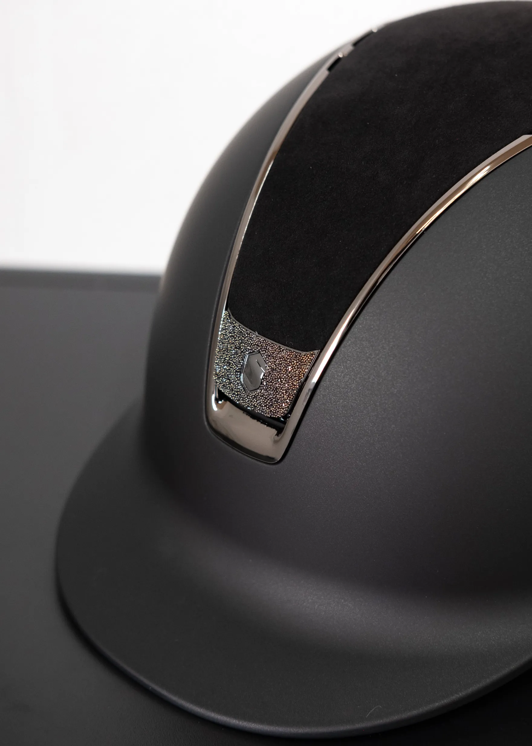Reithelm Classic 2.0 SM, Top Alct, Trim Black Chrome, Blason Crystal Fabric Metal Eclipse