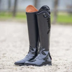 Reitstiefel Mädchen Lamira Junior, Lederreitstiefel, Lack, Schwarz