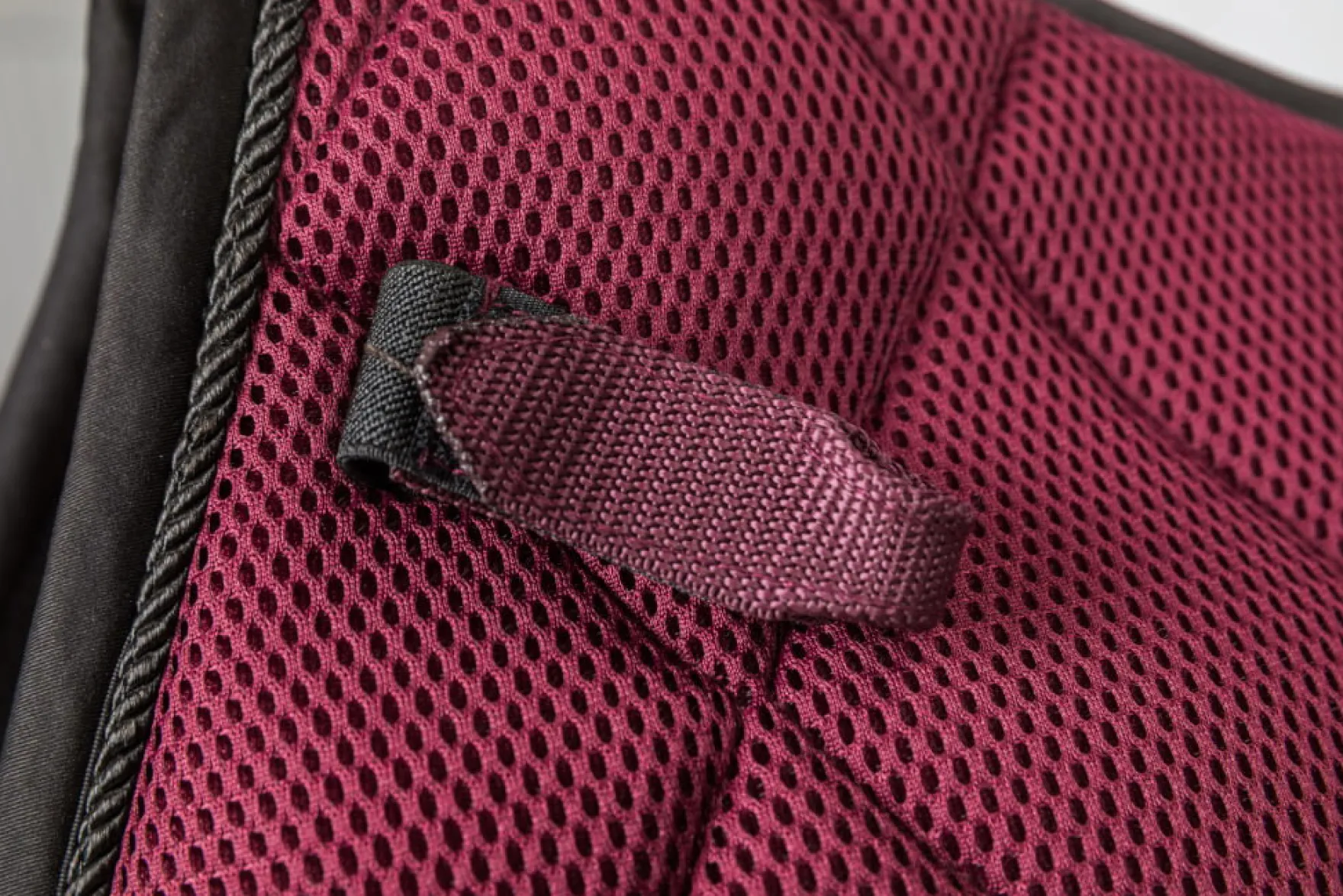 Schabracke Airflow, Dressurschabracke