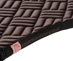 Schabracke Modern Mocha Maze, Dressurschabracke