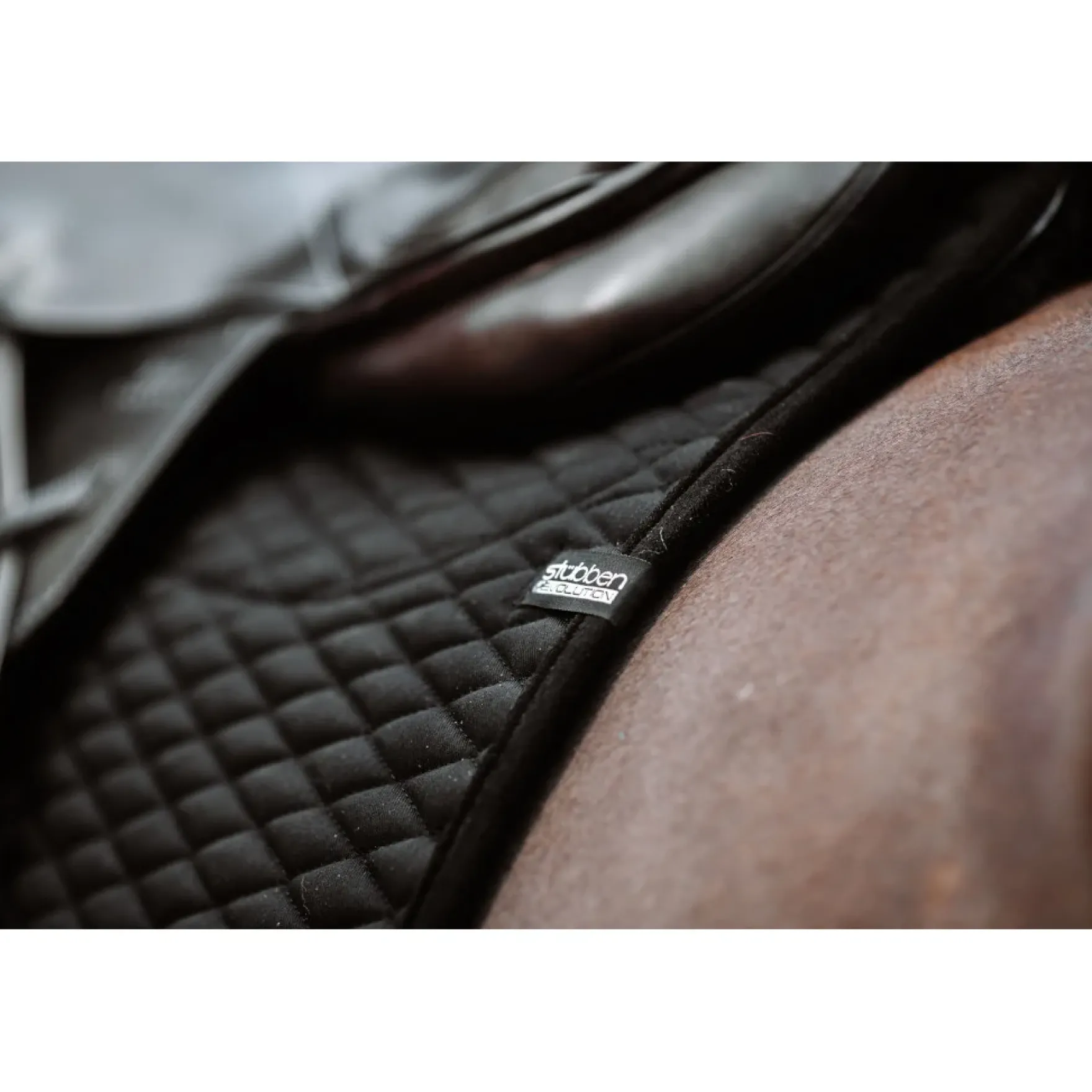 Schabracke Streamline Close Contact, Springschabracke, Lammfell