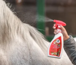 Schweifspray Power Striegel Kamille, Mähnenspray