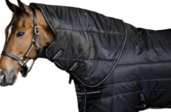 Stalldecke Amigo Ripstop Insulator Plus Stable, 200 g, mit abnehmbarem Halsteil