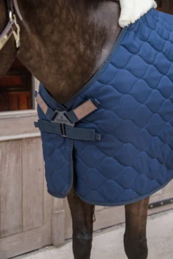 Stalldecke Comfort, 200 g, Winterdecke, mit Kunstfell
