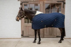 Stalldecke Comfort, 300 g, Winterdecke, mit Kunstfell