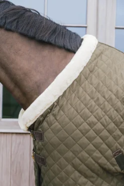 Stalldecke Show Rug Limited Edition, 160 g, Turnierdecke, Kunstfell